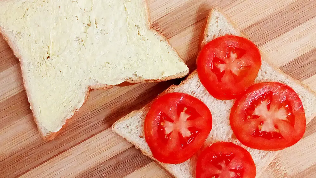 tomato bread